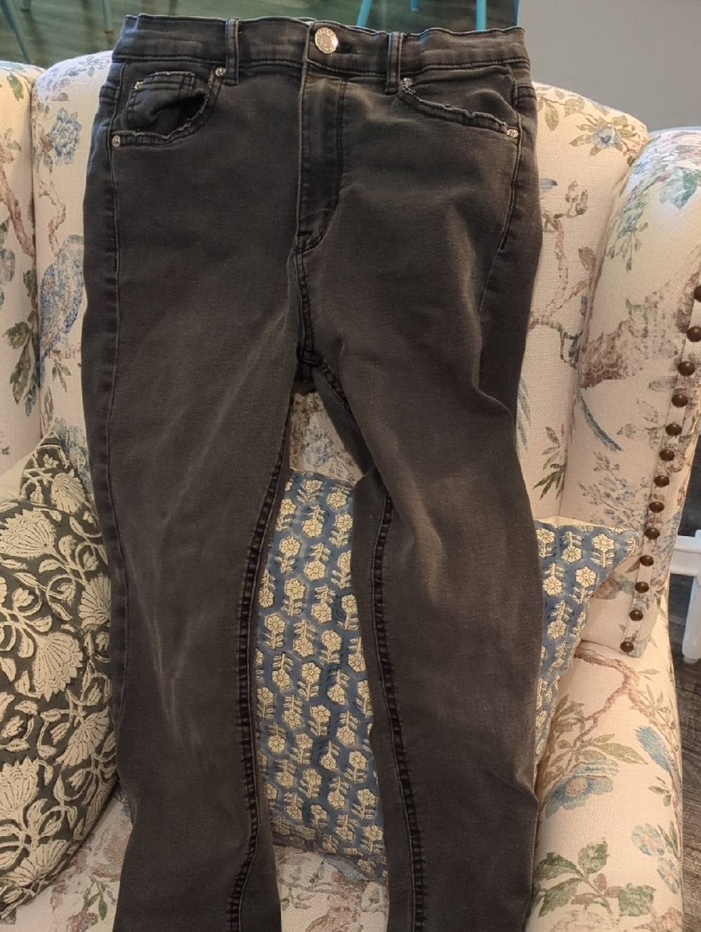 Pull&Bear Dark Gray Skinny Jeans